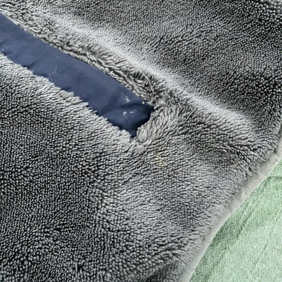 L.L. Bean Hi Pile Fleece Jacket Mens M Reg Gray Full Zip Blue Outdoor Gorpcore - Picture 11 of 12